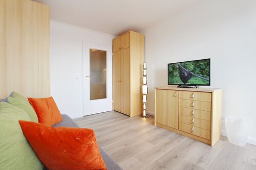 Haus Metropol, App. 302, Wohn-Schlafzimmer